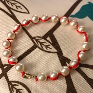 Pearl bracelet